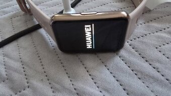 Huawei watch fit.