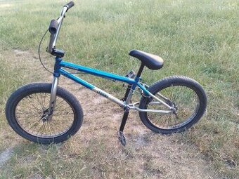 Bmx mongoose legion L60