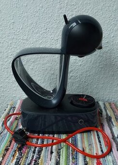 Dolce gusto kávovar na kaspuly