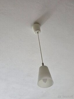 darujem 2x lampu