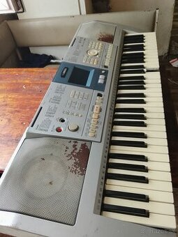 Yamaha PSR K1