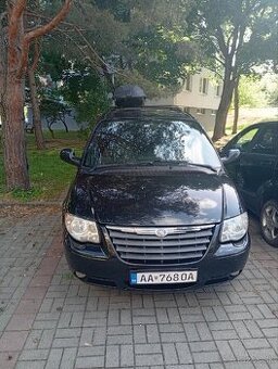Predám Chrysler Voyager 2.8 crd, r.v. 2007/Automat