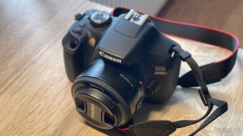 Canon EOS 2000D + Yongnuo 50mm f1.8