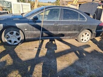 Peugeot 607