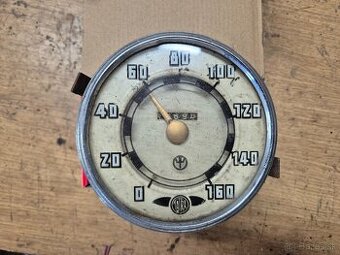 Tatra 600 tachometer