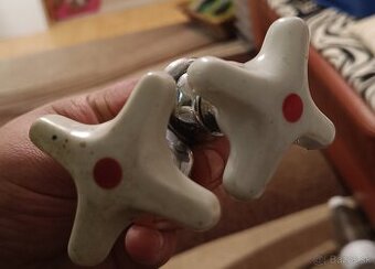 Porcelánové kohútiky starožitné 4ks - 1