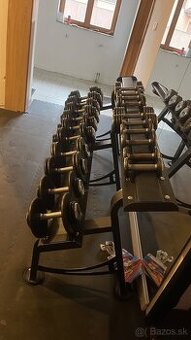 Jednoručné činky a stojan