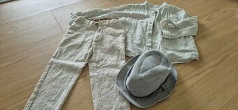 Ľanové nohavice, kosielka a klobuk