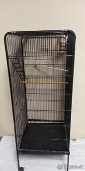 klietka,voliera na velke papagaje,andulky,a podobne