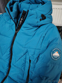 Dámska bunda modrá č.46/48