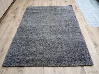 Tmavo šedý koberec 135x190 stredne dlhy vlas