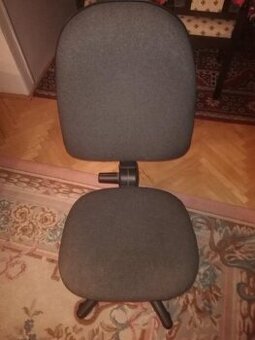 Kancelárska stolička