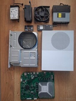 Xbox One S konzola nahradne diely