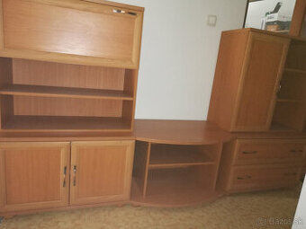 Predám obývaciu stenu – zachovalá, funkčná