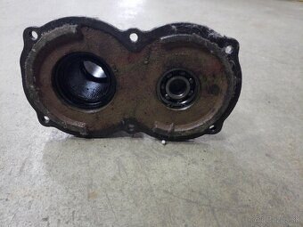 Predné viečko, osmička na Zetor