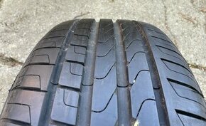 235/45 R18 94W 2x Pirelli 8mm