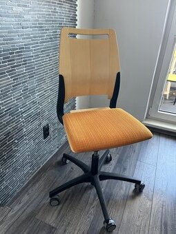 Ergonomická stolička XACT kancelárska drevená