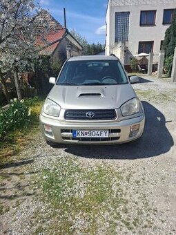 Toyota Raw 4