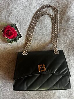 Elegantná kabelka