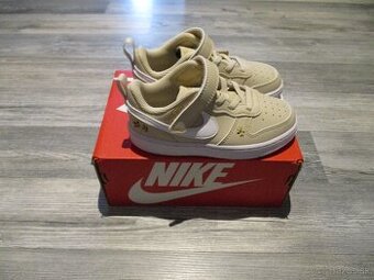 NIKE tenisky veľ.26