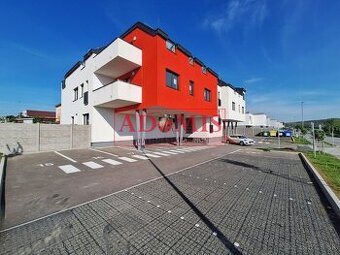 Prenájom NOVOSTAVBA - 3izbový tbyt 80m2 Košice Krásna. Loggi