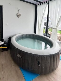 nafukovacia vírivka INTEX PURE SPA DELUXE