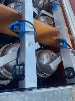PAR 64 reflektory s rahnom socapex / harting