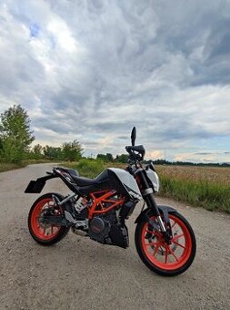 KTM Duke 390