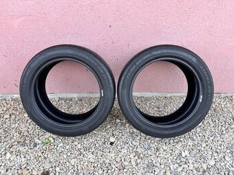 235/45 R17 Pirelli P zero Nero -Letné