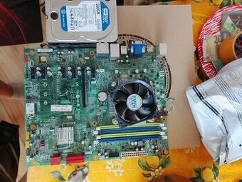Základná doska + CPU + HDD