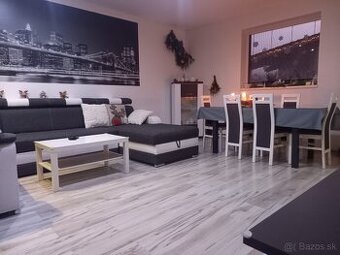 Na predaj moderný 4-izbový rodinný dom v krásnej obci Valča