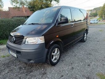 VOLKSWAGEN TRANSPORTER CARAVELLE 1.9 T5