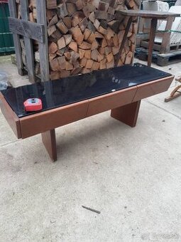 Predám skrinku stolík