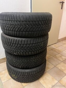 205/55 r16 zimné Dunlop