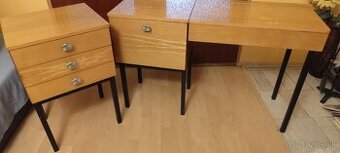 Kozmetický stolík+ nočný stolík