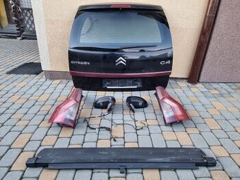 citroen c4 picasso zadné svetlá