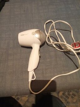 Predám starší fén