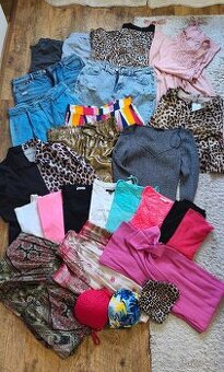 Balík dámskeho oblečenia