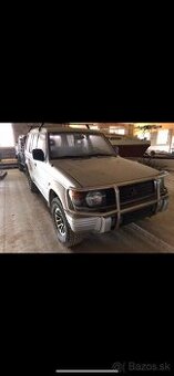 Rozpredam Mitsubishi Pajero 2,5TD