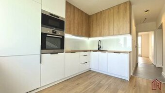 4i, 79m2 + loggia, Košice- KVP, Titogradská ulica, nová reko