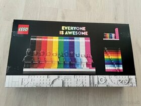 LEGO® Ideas 40516 Každý je úžasný - 1