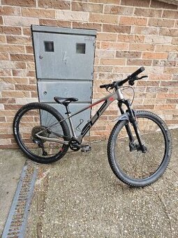 Predam superior team 27 issue