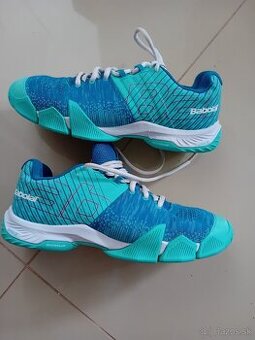 Babolat velkost 40 (25.5cm)