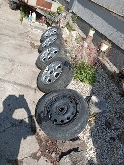 Elektróny na Ford Mondeo+rezerva