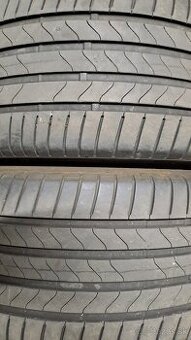 Predám 2ks jazdené letné 255/40r19-100Y Bridgestone