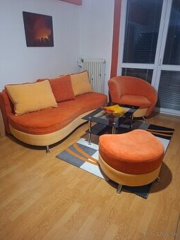 Sedacia súprava - rozkladacia + stolík + koberec