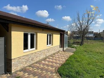 ZNÍŽENA CENA  ÚTULNÝ RODINNÝ DOM V TICHEJ LOKALITE TREBIŠ