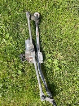 Motorcek stieračov e70