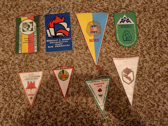 Staré socialistické vlajočky