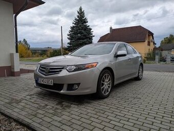 Honda Accord  8 g , 2.2 I-DTEC TOP Executive - 1